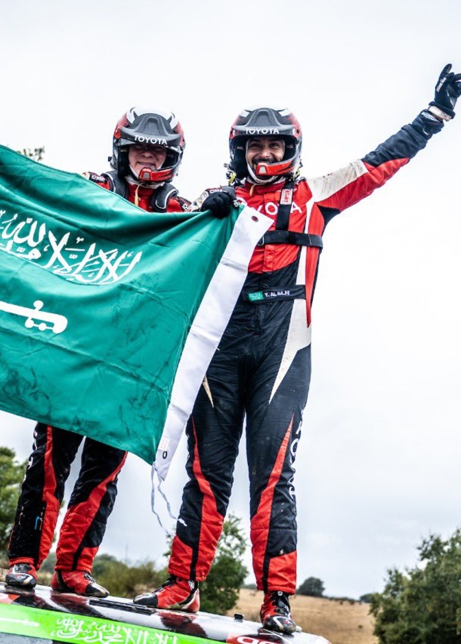 يزيد الراجحي أول سعودي يفوز بكأس العالم للراليات الصحراوية الصورة من حساب يزيد الراجحي