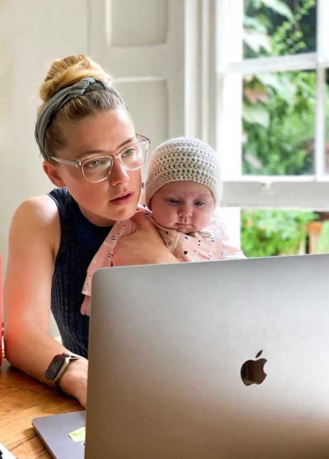 آمبر هيرد وابنتها