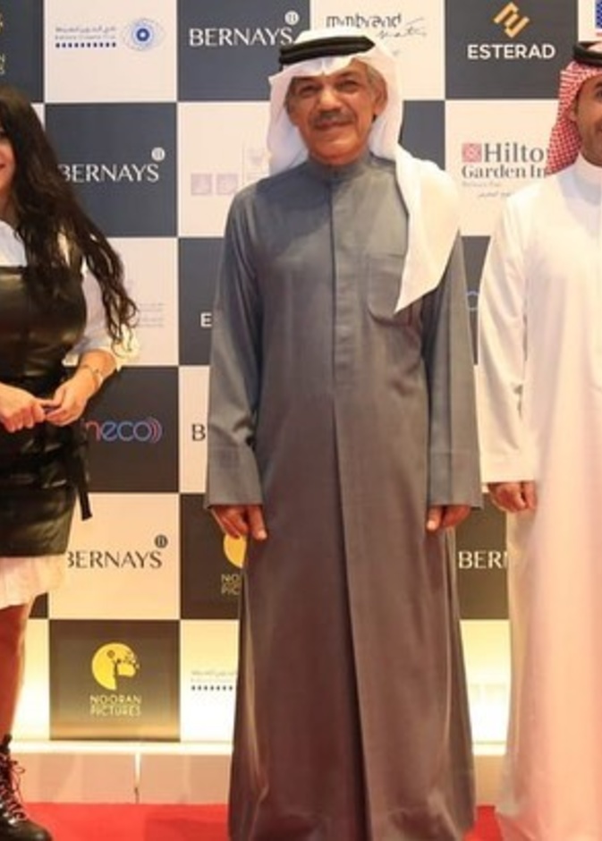 النجوم في افتتاح مهرجان البحرين