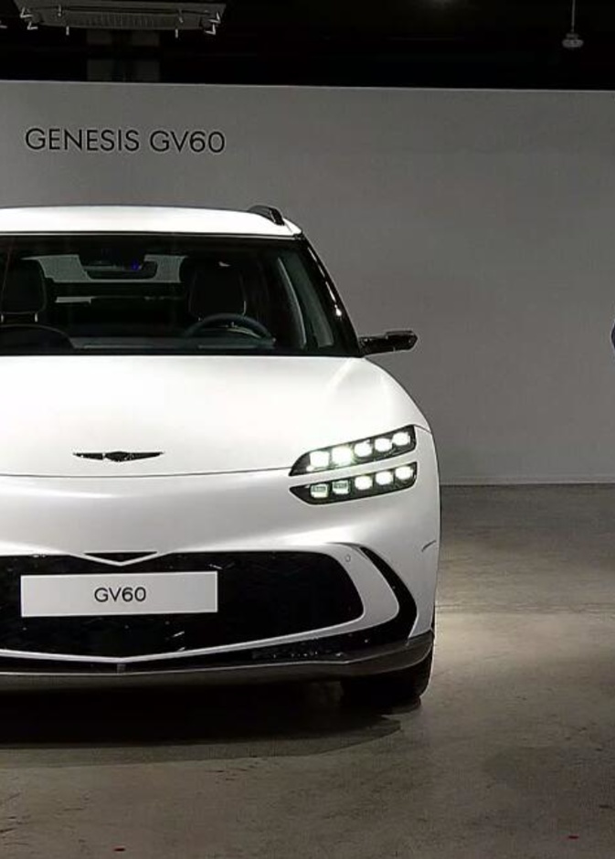 جينيسيس تُطلق أولى سياراتها الكهربائية الفاخرة (GV60)