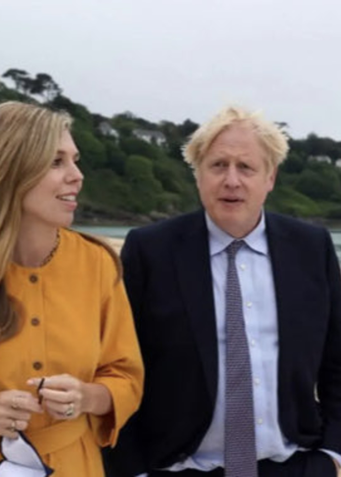  رئيس وزراء بريطانيا وزوجته