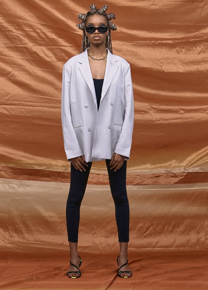 أناقة خريفية متميزة من وحي أكبر تشكيلات موقع نمشي