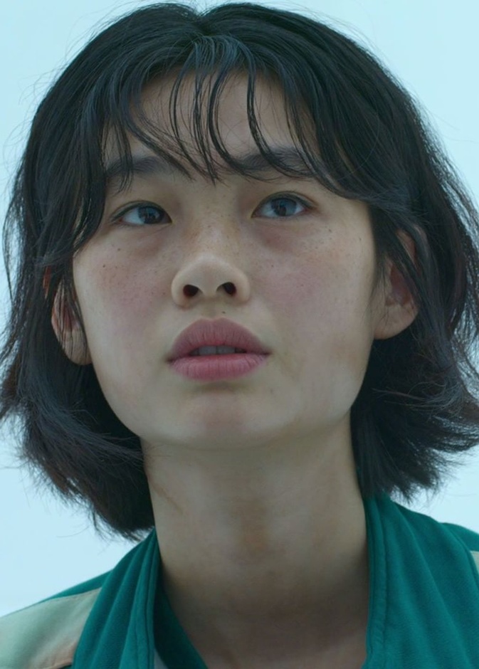 كيف أدى نجاح مسلسل "Squid Game" إلى تورط نتفليكس في أزمات قانونية؟