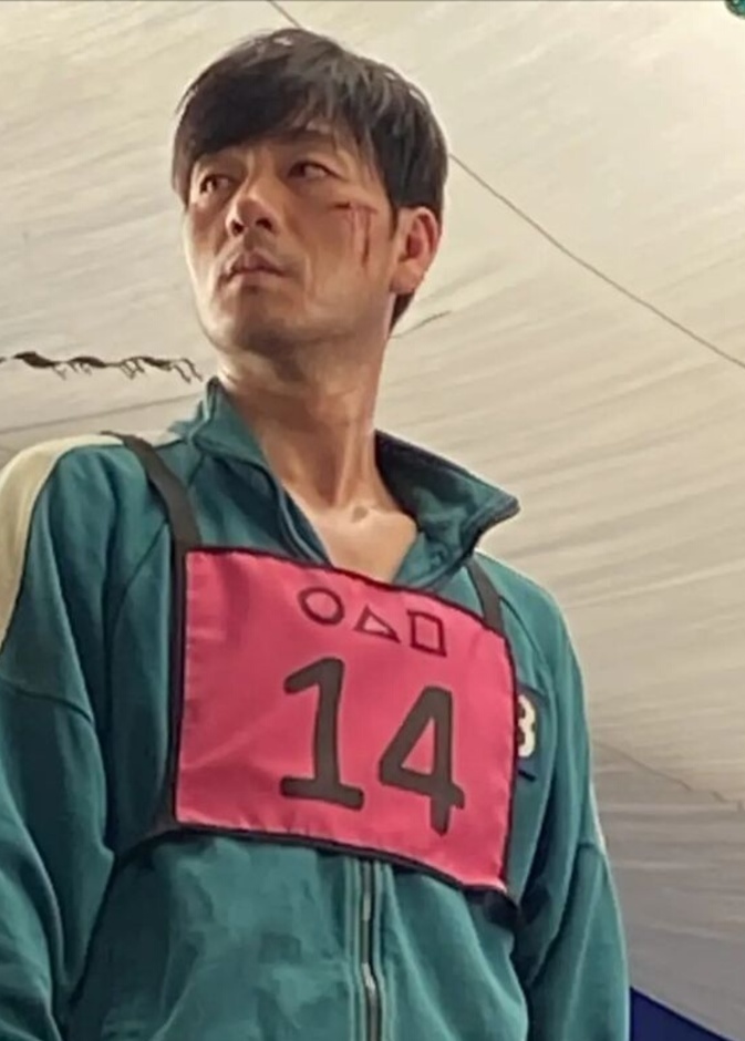 نجوم مسلسل "Squid Game" لأول مرة على إنستجرام ويجمعون مليون متابع في عدة أيام