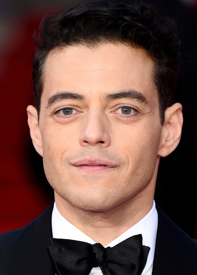 رامي مالك يكشف تفاصيل حديثه مع العائلة الملكية فى العرض الخاص لفيلم "No Time To Die"