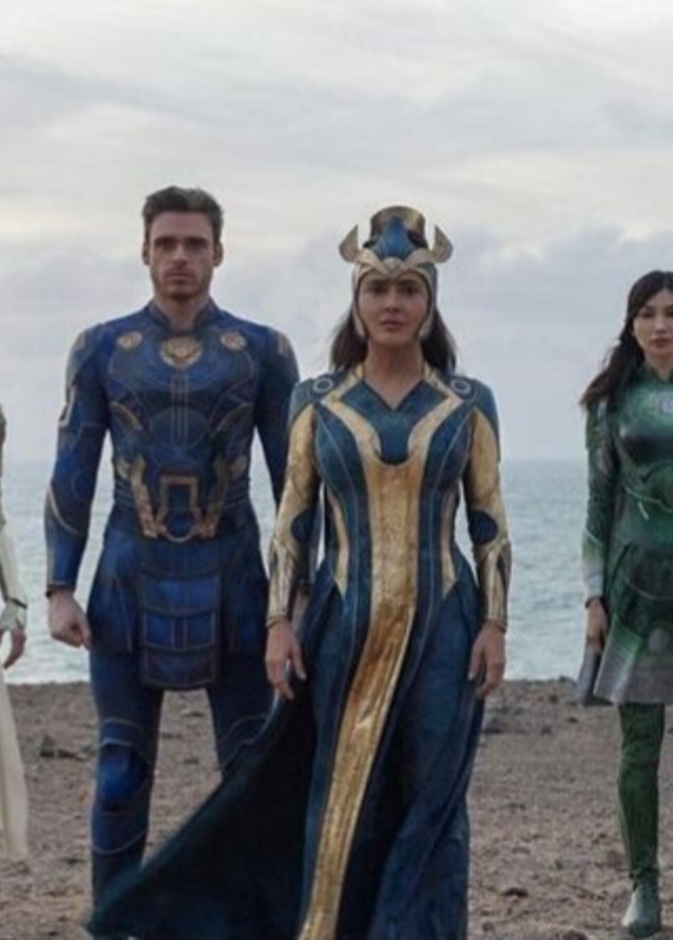 شاهدوا لقطات الأبطال الخارقين الأولى من فيلم "Eternals"