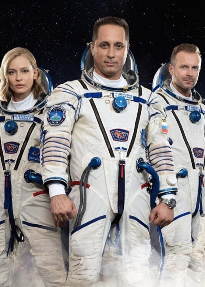 تفاصيل انطلاق أول طاقم تصوير سينمائي إلى الفضاء