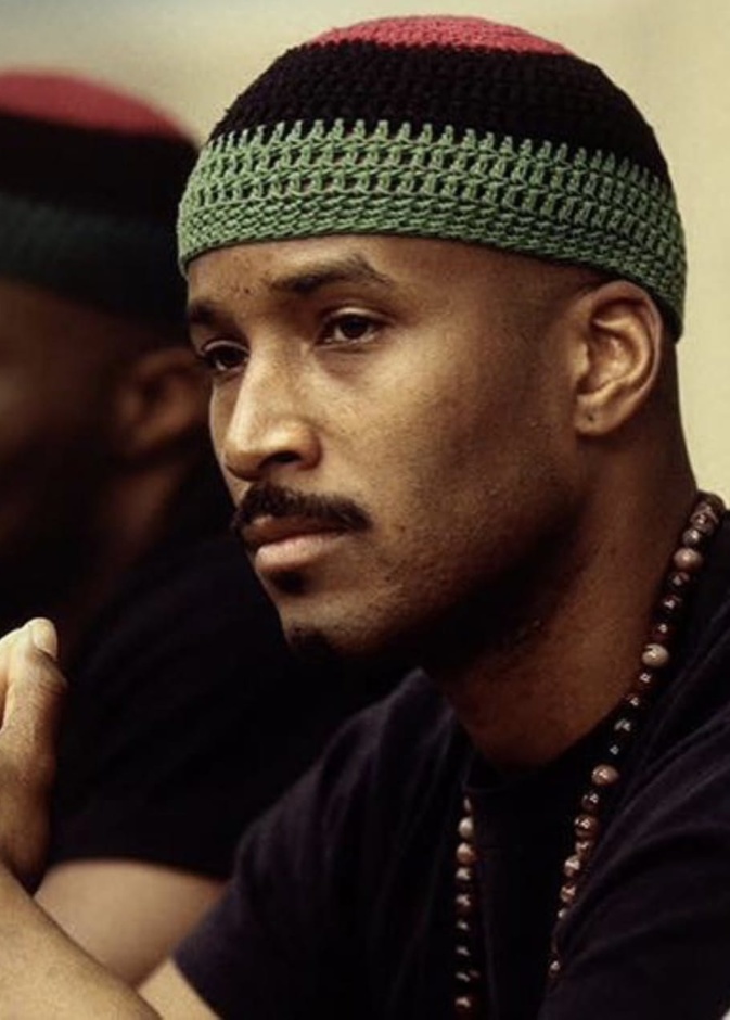 وفاة غرانفيل أدامز عن عمر يناهز 58 عامًا