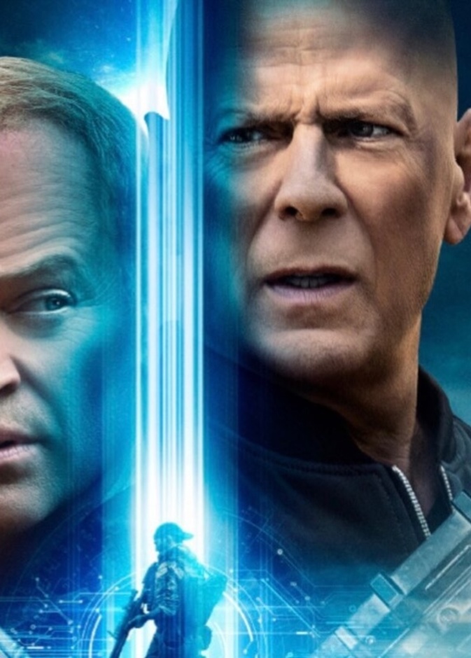 احترافية بروس ويليس ونيل ماكدونو