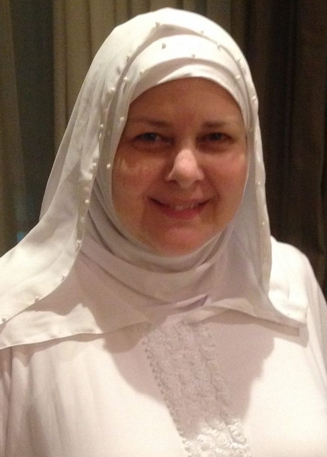 دلال عبد العزيز 
