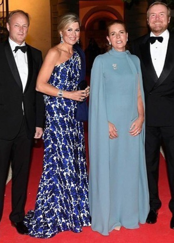 ملك وملكة هولندا يحضران حفل زفاف تاتيانا والدبورغ-زيل