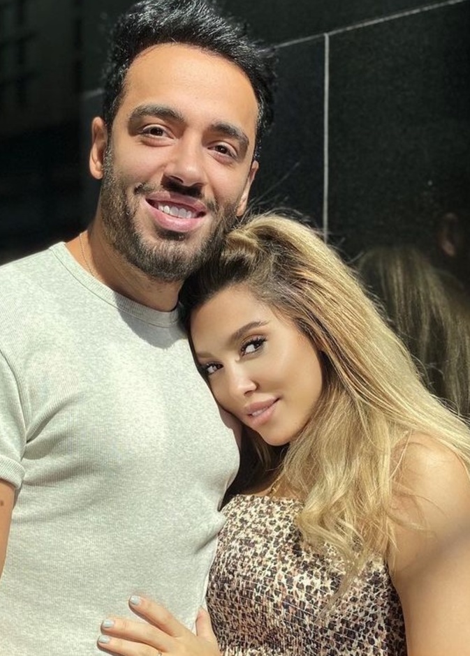 رامي جمال يوجه رسالة صادمة لزوجته في ميلادها 