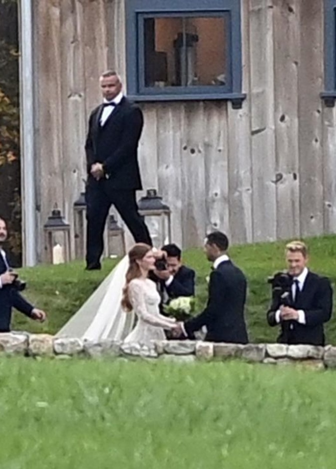 جينيفر غيتس تتزوج من نائل نصار في حفل زفاف بتكلفة 2 مليون دولار