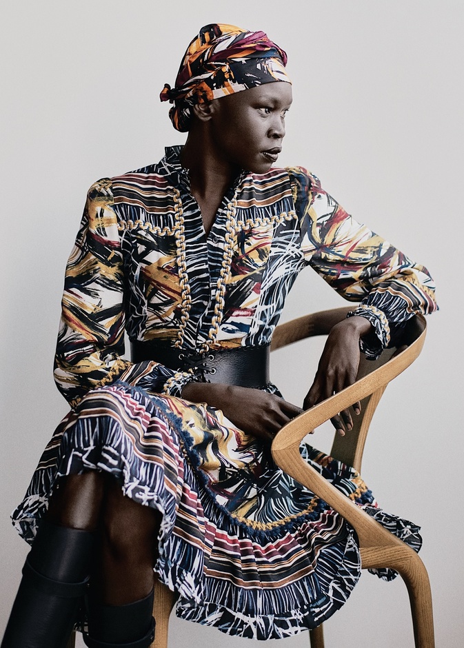 عارضة الأزياء المشهورة Alek Wek