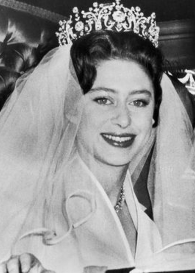 هكذا خالفت الأميرة مارغريت والأميرة ديانا أشهر تقاليد الزفاف الملكية