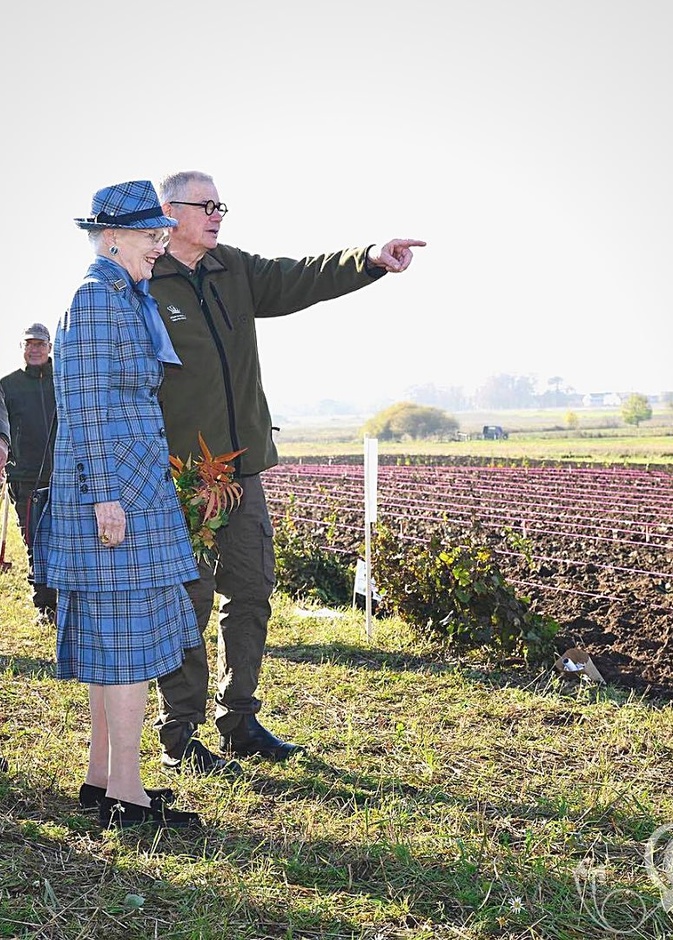 الملكة مارغريت تحضر فعاليات مهرجانا للطبيعة والعلوم