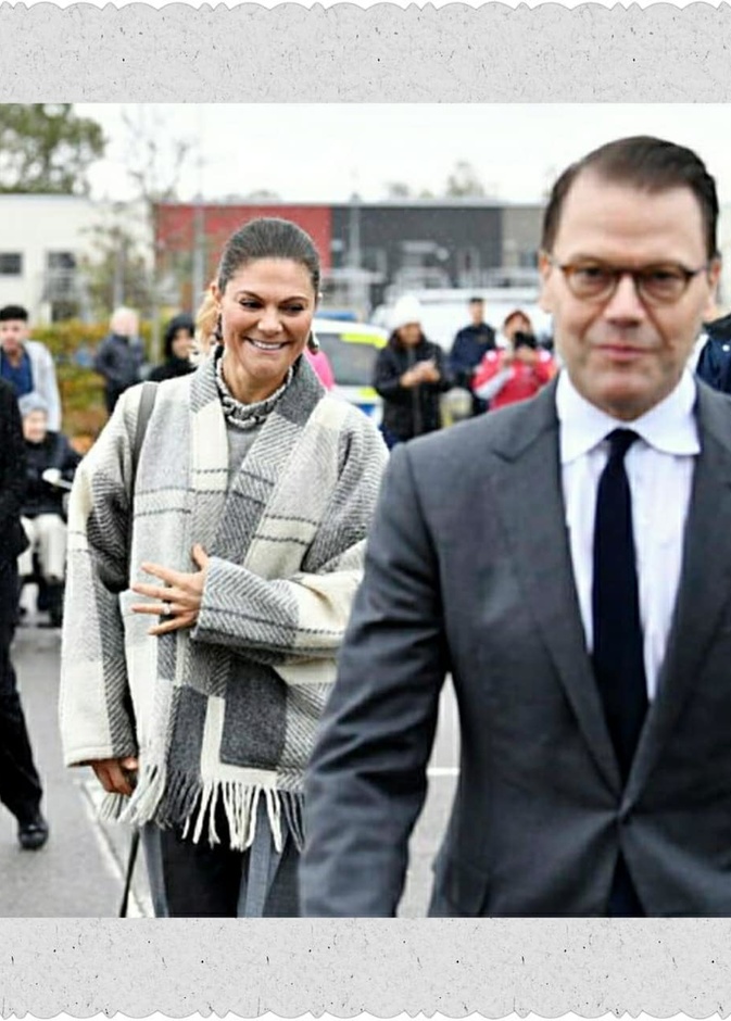 الأميرة فيكتوريا وزوجها يزوران محافظة كرونوبري