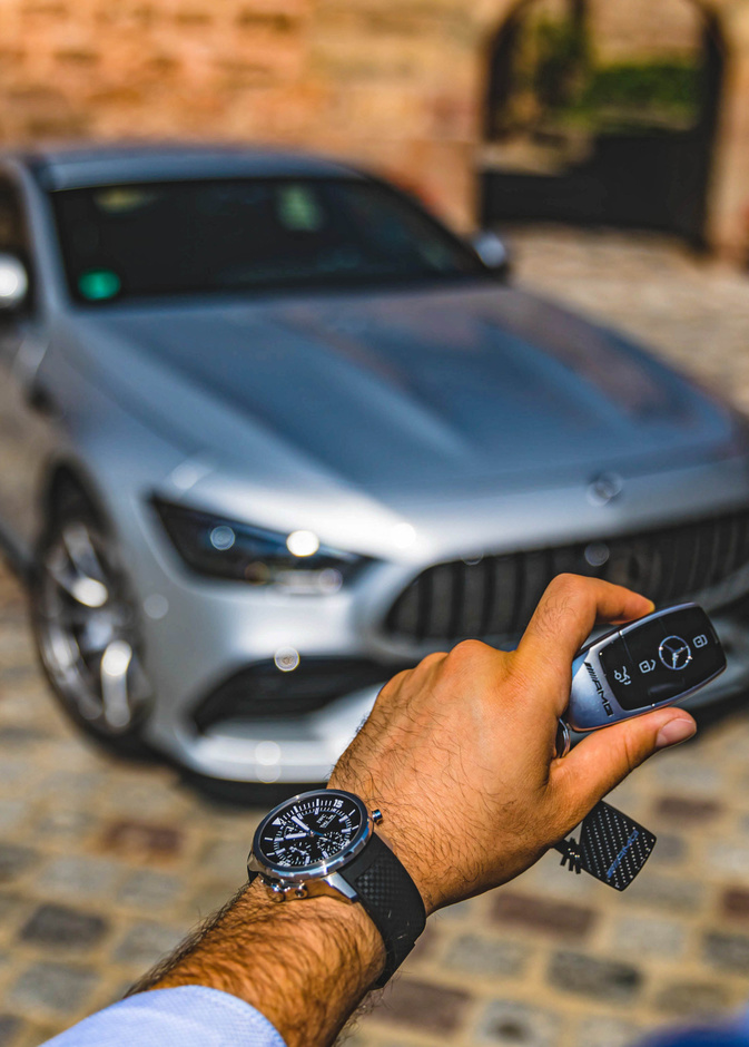 ارتفاع قيمة مرسيدس السوقية إلى 50.866 مليار دولار