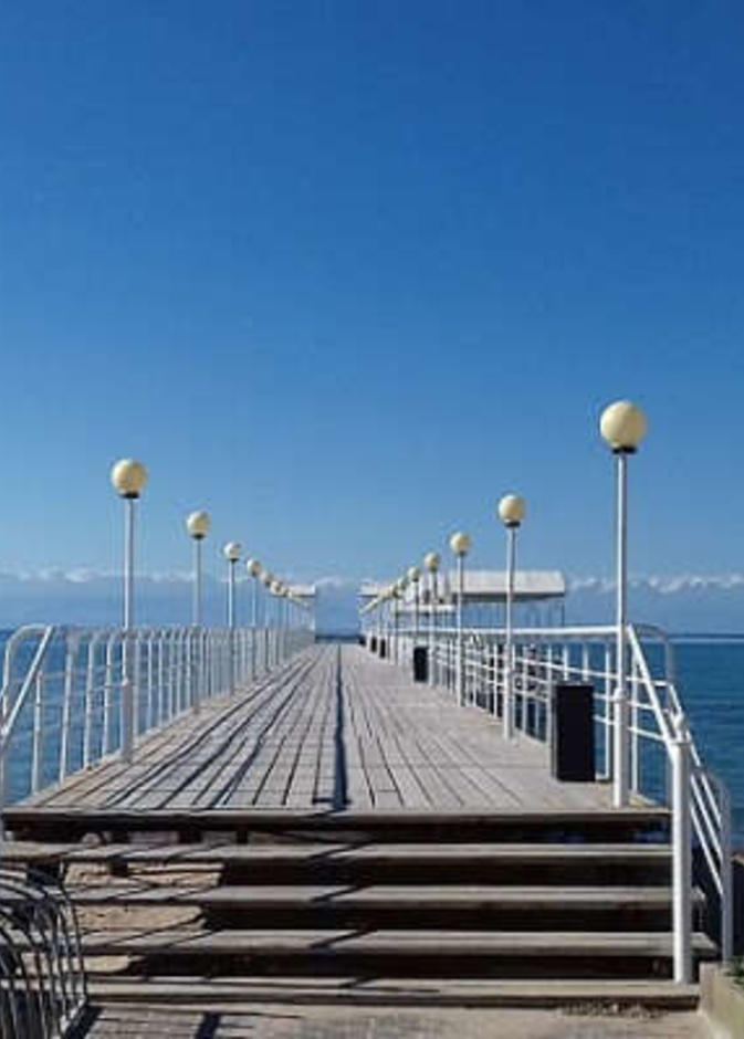 بحيرة إيسيك كول Issyk Kul Lake