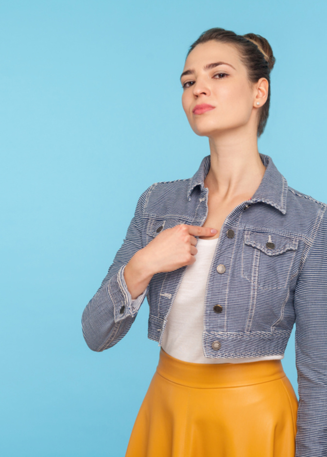 كيف اتعامل مع صديقتي الانانية