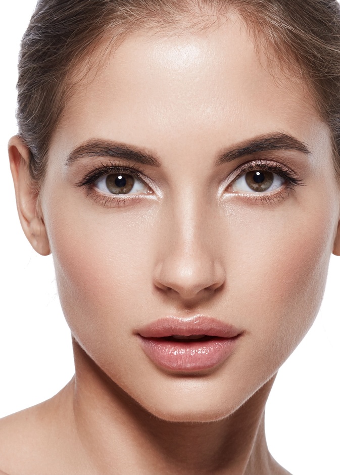 طرق علاج انحراف الأنف بدون عملية وأهم أضراره 