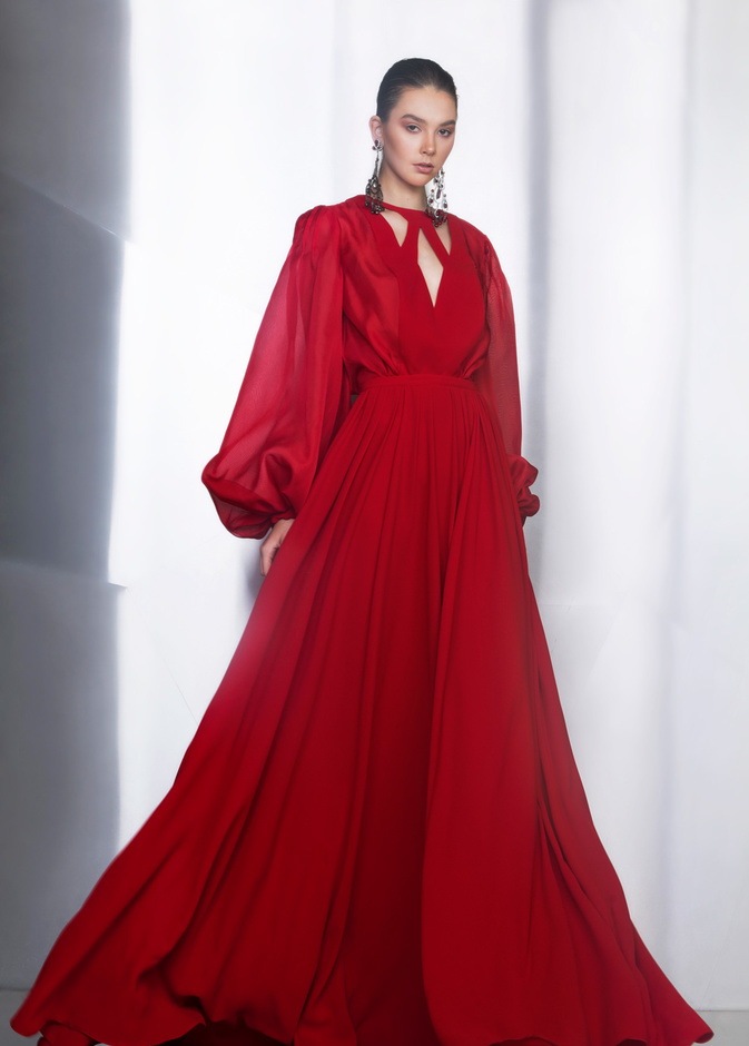 فساتين خطوبة فخمة لليوم الوطني الاماراتي@ziadnakad