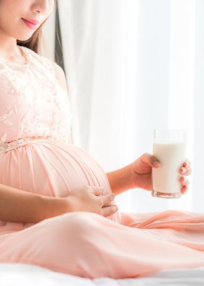 ما هي فوائد الحليب للحامل في الشهر السادس