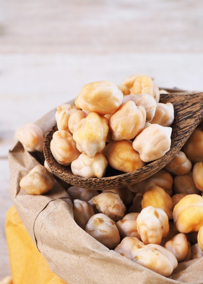 ما هي فوائد الحمص الأصفر لصحة الجسم وما هي قيمته الغذائية