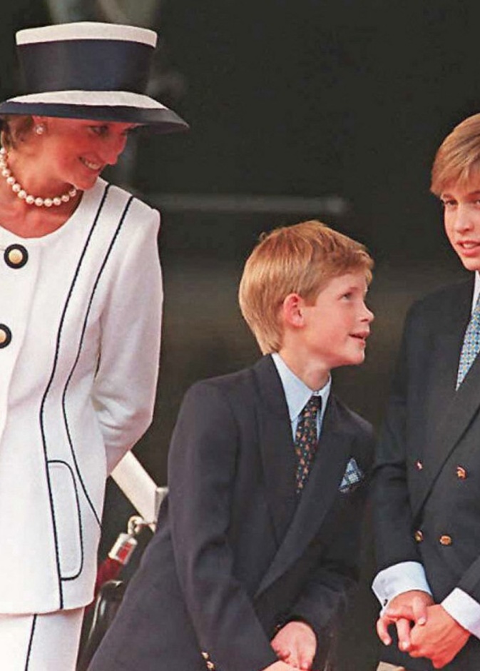 صديق مقرب من الأميرة ديانا.. فيلم سبنسر Spencer يصعب مشاهدته على الأميرين ويليام وهاري