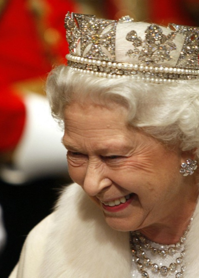 الملكة إليزابيث الثانية تحتفل باليوبيل البلاتيني العام المقبل