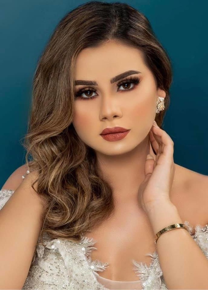  إبرز إطلالات منة عرفة الجمالية بعد خبر انفصالها عن خطيبها 