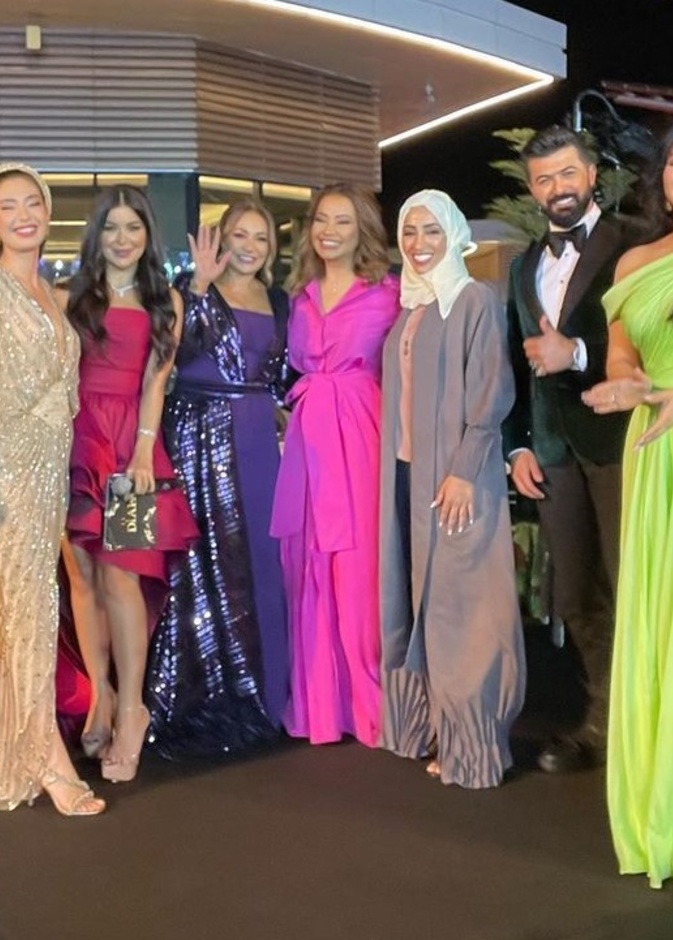 النجوم في حفل مهرجامن ضيافة