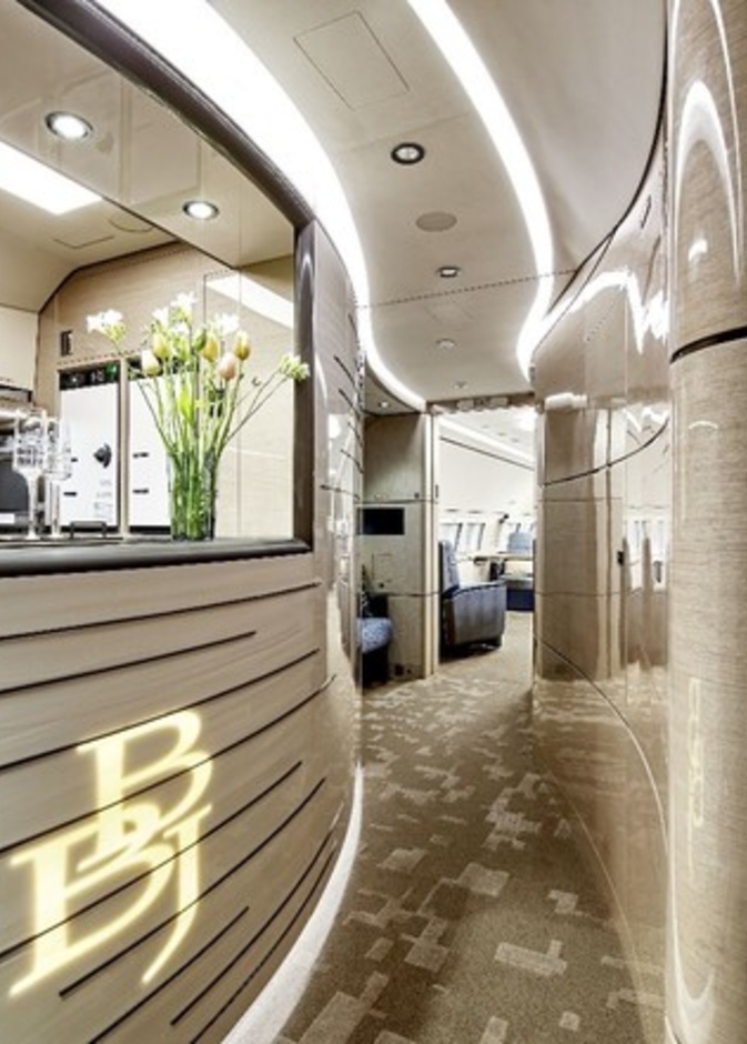 بوينج تقدم جولة في طائراتها المخصصة لرجال الأعمال