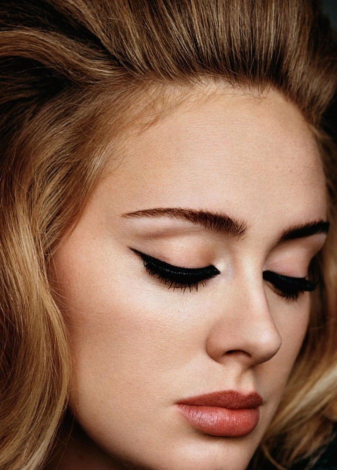 أديل تعترف بأنها تعرضت للدمار بسبب طلاقها