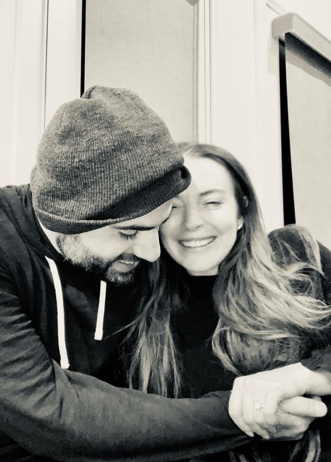 ليندسي لوهان ورجل الأعمال الإماراتي بدر شماس