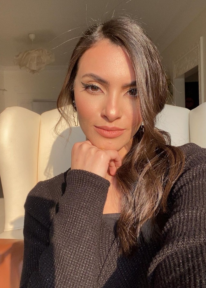 كارمن سليمان قبل وبعد المكياج كيف تتغير ملامحها 