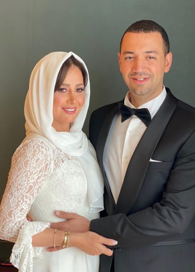 حلا شيحة مع معز مسعود  