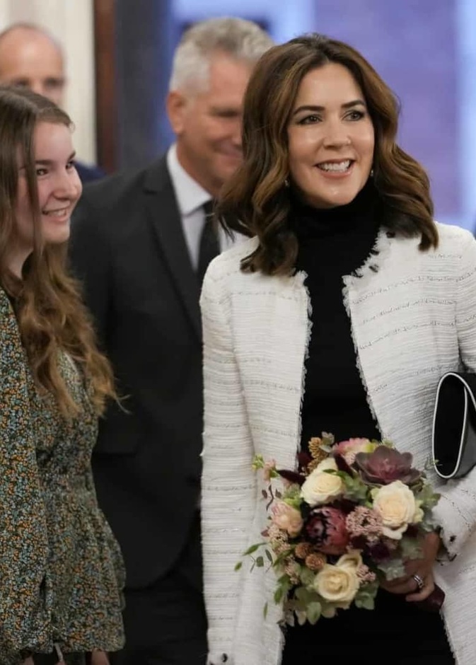 الأميرة ماري في العرض التقديمي لمجموعة الطوابع الدنماركية التذكارية السنوية