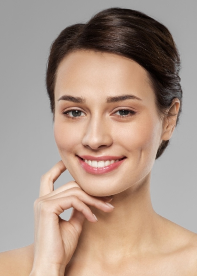 طريقة عمل غمازات الوجه من دون جراحة