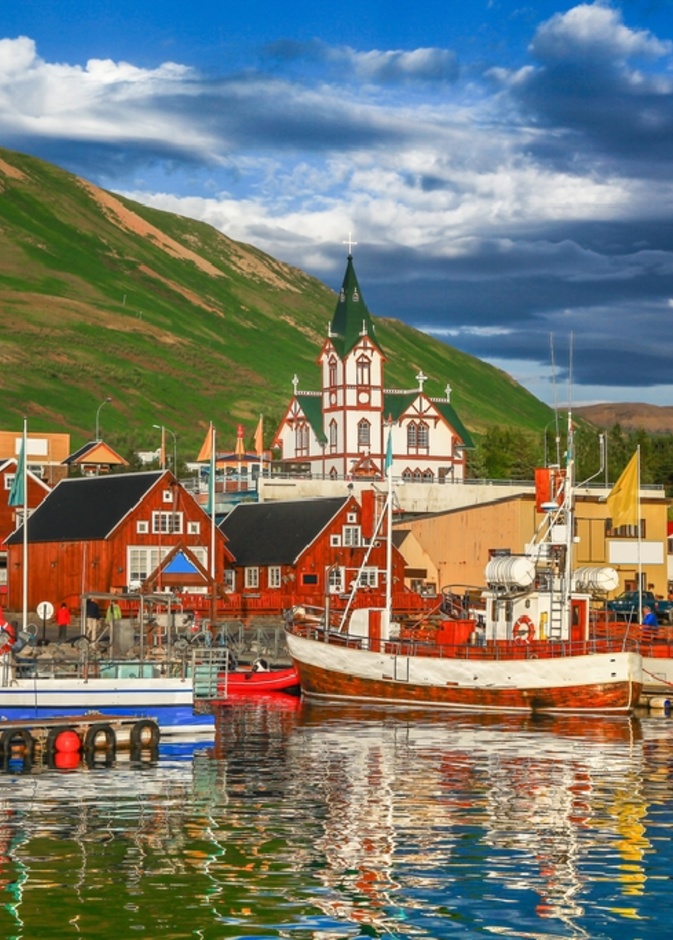 shutterstock_ آيسلند لرحلة شهر عسل غنية بالمغامرات