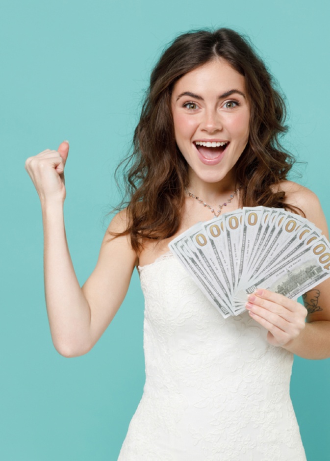 shutterstock_ العروس مستاءة من تصرف والدتها