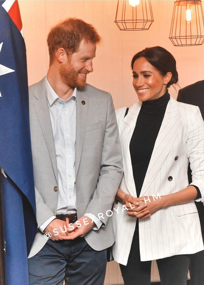 الأمير هاري سينتقد "آلة الكذب الإعلامية على الإنترنت" في قمة على الإنترنت