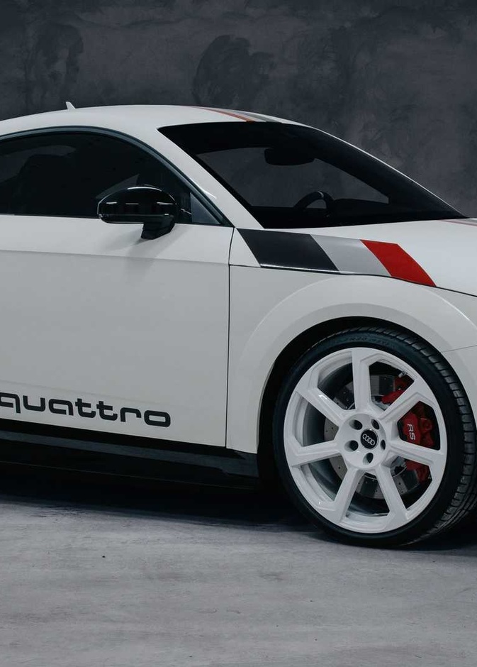 أودي تطرح نسخة تذكارية محدودة من سيارتها تي.تي آر.إس