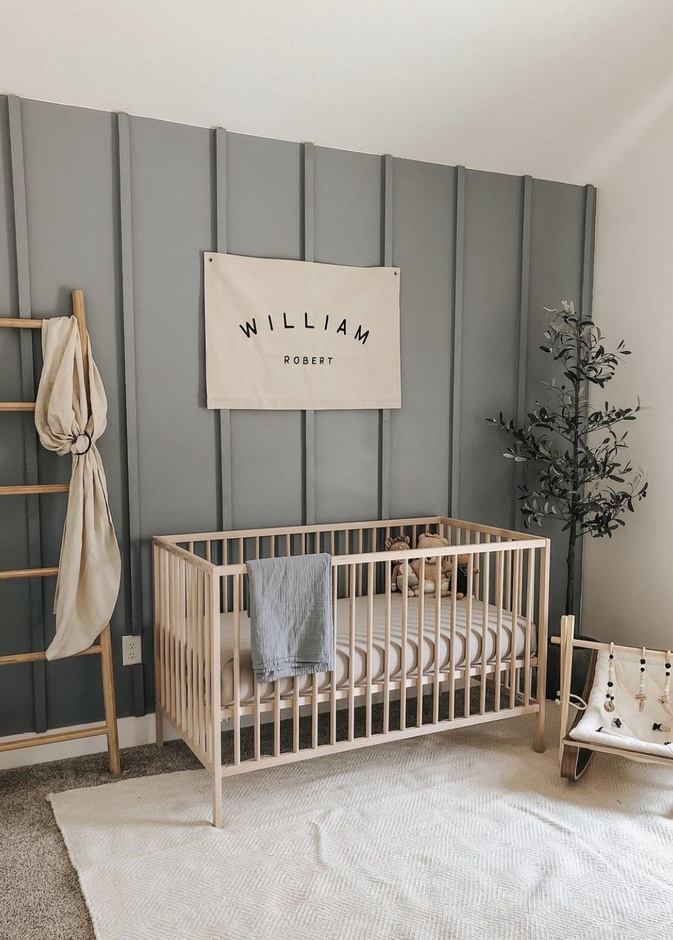 الخشب مع اللون الأخضر خيار رائع لغرف الأطفال