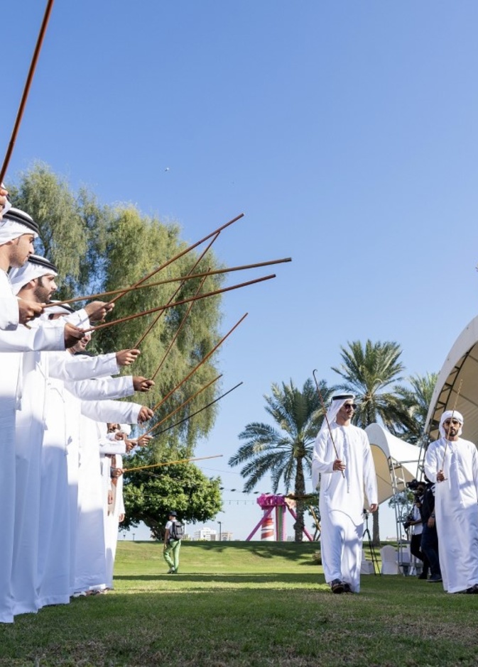 العروض الفلكولورية والتراثية الإماراتية في عيد الأتحاد الخمسين