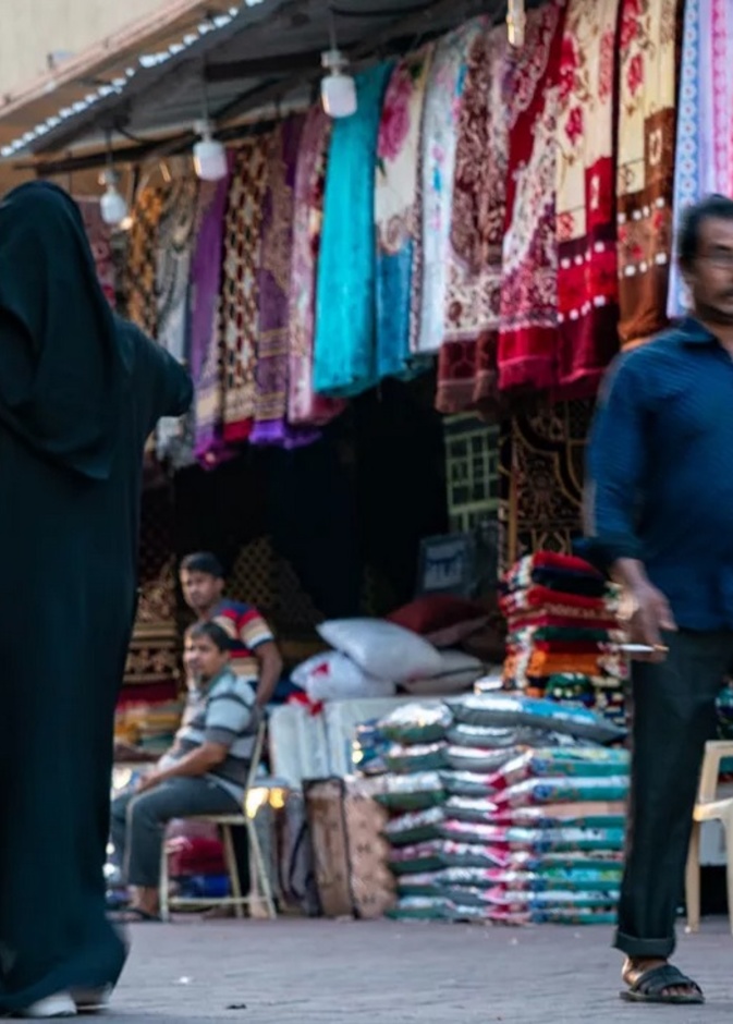 سوق شارع الحب.. وجهة مثالية لعشاق التسوق في الدمام - المصدر روح السعودية