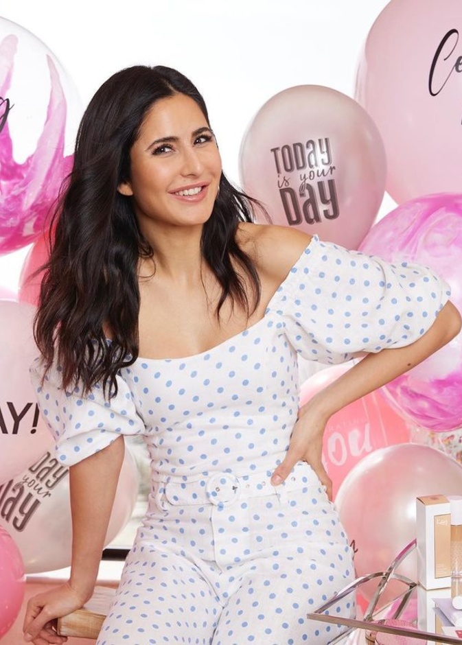 تعرفوا على آخر استعدادات زفاف كاترينا كيف