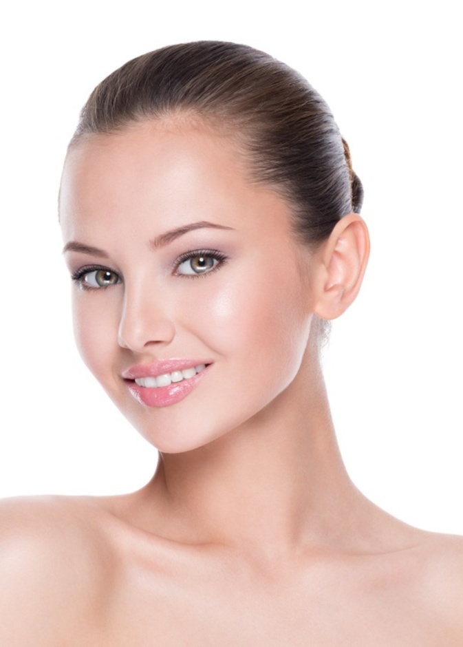 بشرة مشرقة ونضرة قبل ليلة رأس السنة 2022