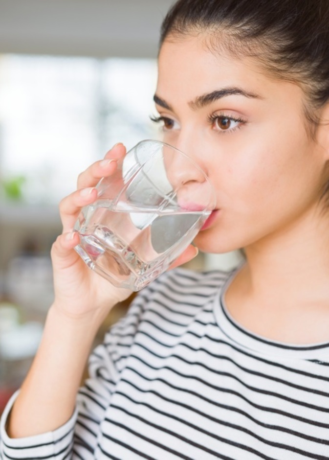 فوائد شرب الماء بكثرة في الشتاء لهذه الأسباب