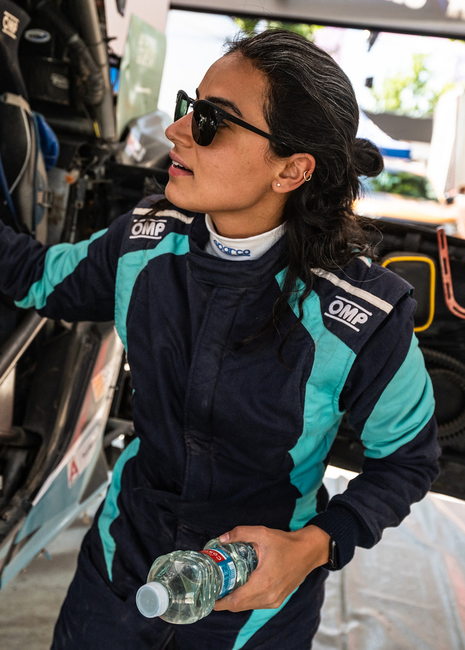 مشاعل العبيدان وصفت حصولها على ترخيص المشاركة في رالي داكار بمثابة الحلم الذي تحقق